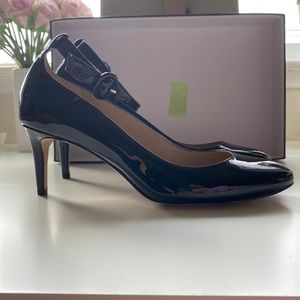 ANN TAYLOR BLACK PATENT LEATHER MARY JANES SZ 7.5 NEVER WORN